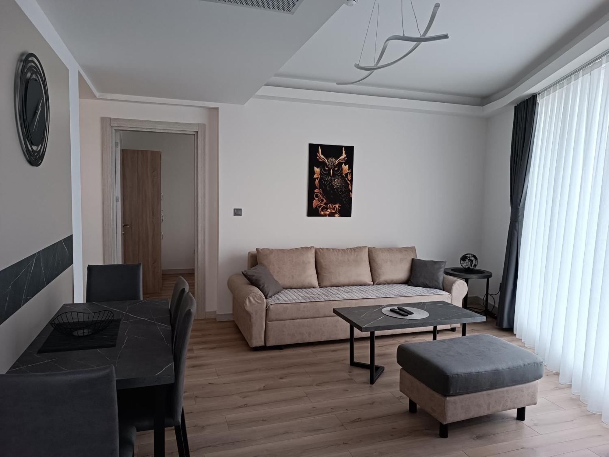 19Th & 18Th Floor Secure Apartments With Pool & Fitness & Parking Included In Price Skopje Exteriér fotografie