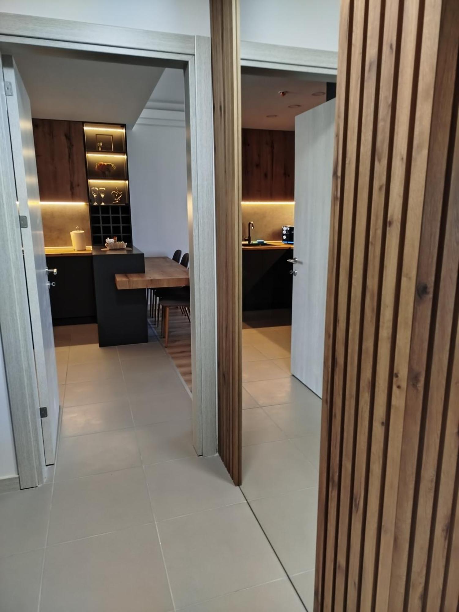 19Th & 18Th Floor Secure Apartments With Pool & Fitness & Parking Included In Price Skopje Exteriér fotografie